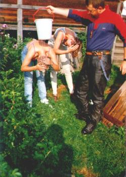 Niektrzy zaywaj kpieli.